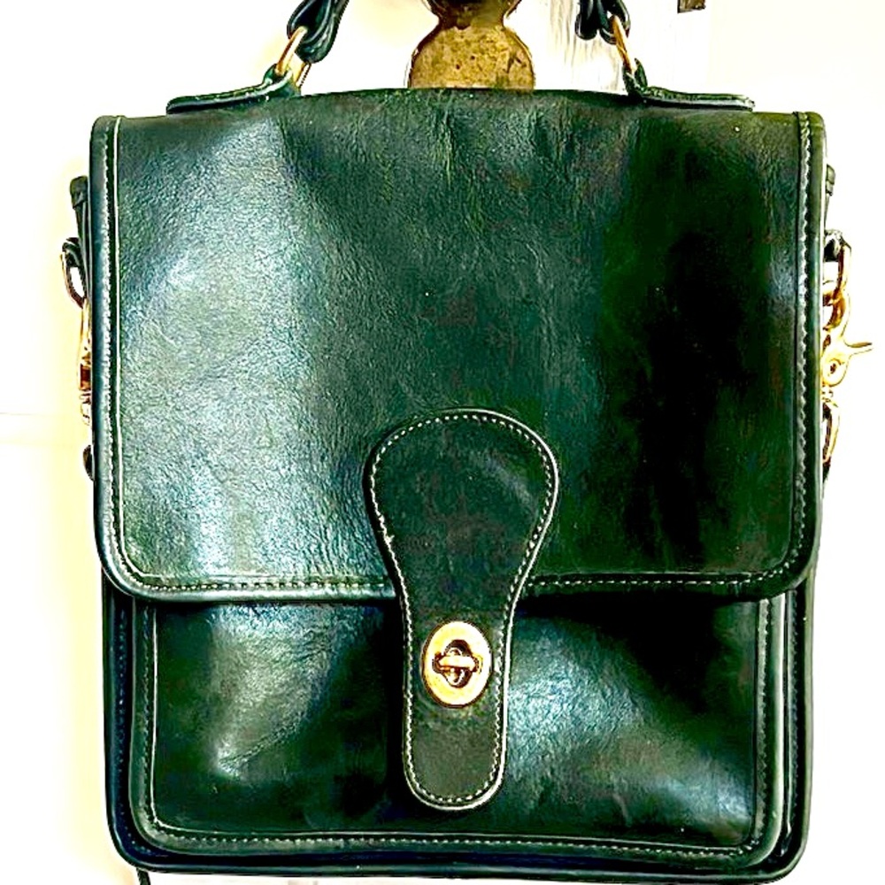 Vintage Coach RARE Bottle Green Glovetanned Leather Bag